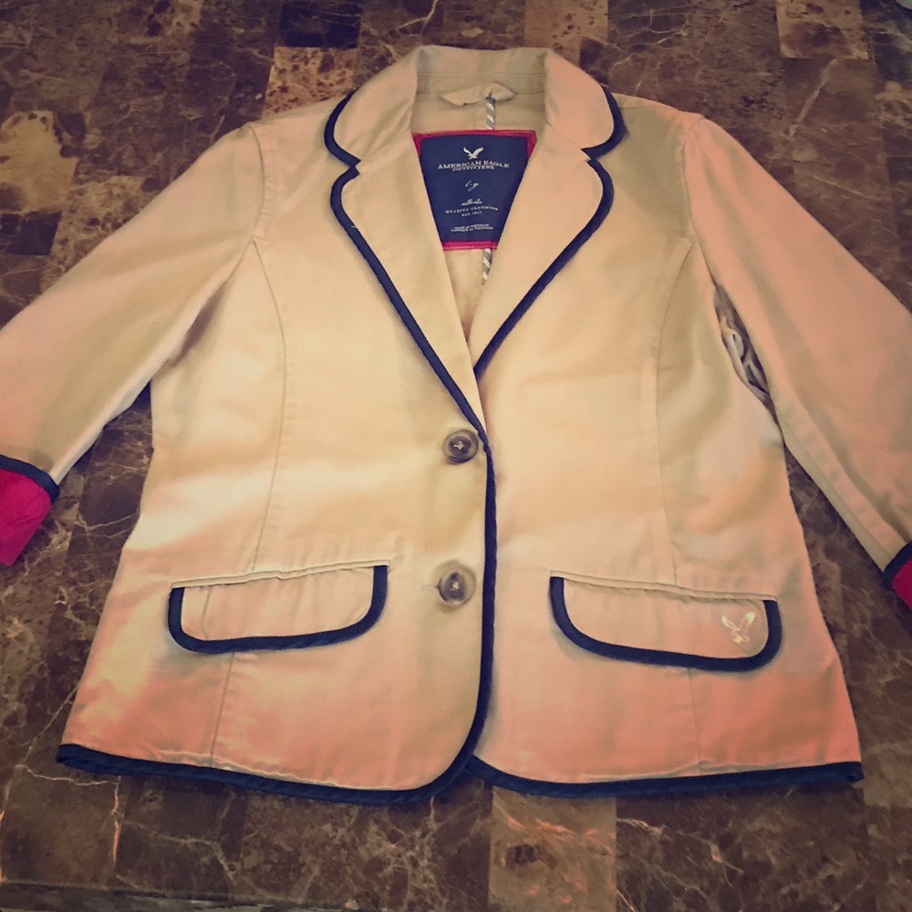American Eagle tan blazer size large